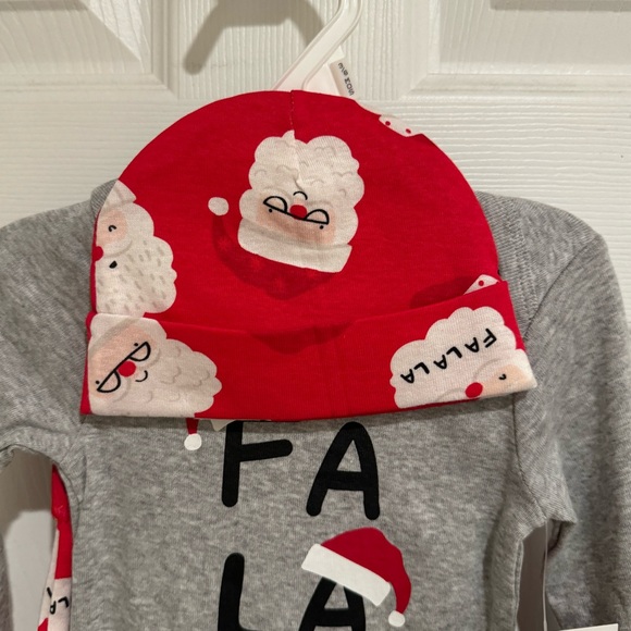 Christmas Fa La La 3 Piece Outfit With Beanie By Gerber, 3-6 Months, Unisex - Picture 2 of 6
